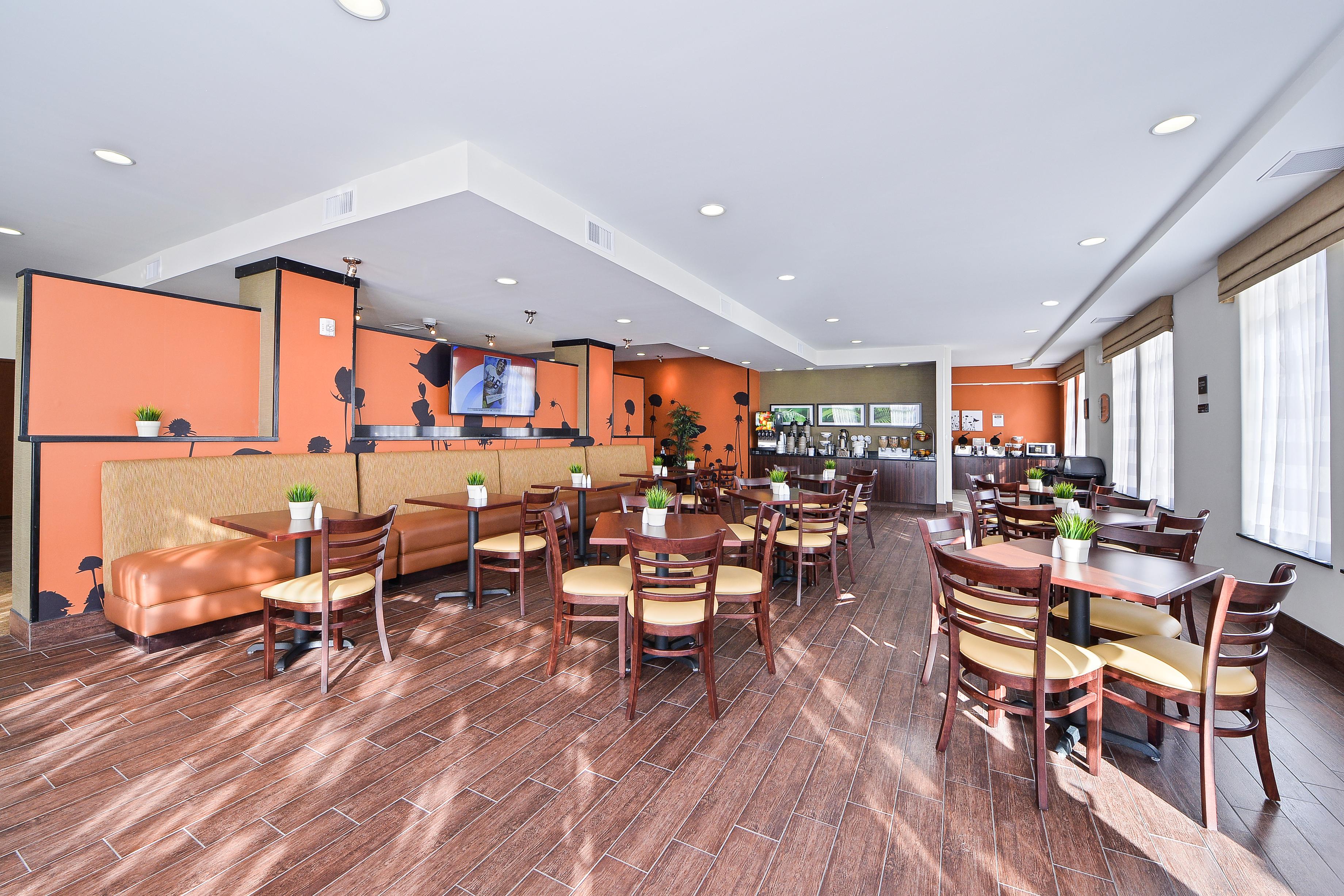 Hotel Sleep & - Tech Center 3*